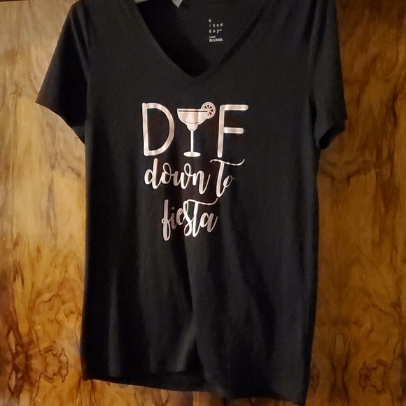 a New Day Down to Fiesta Tee Shirt Sz Large - Picture 1 of 4